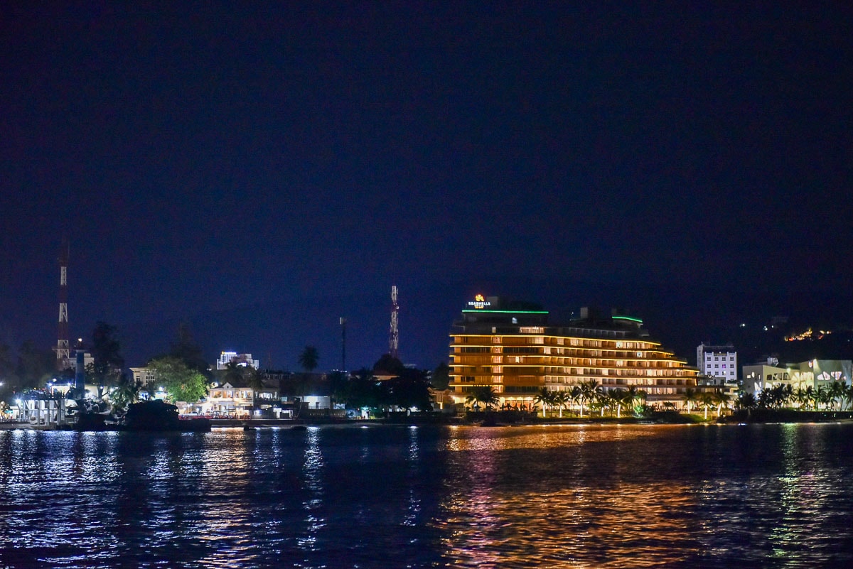 富國島海貝飯店如郵輪造型離楊東夜市最近五星飯店Seashells Phu Quoc Hotel & Spa - 第2張圖