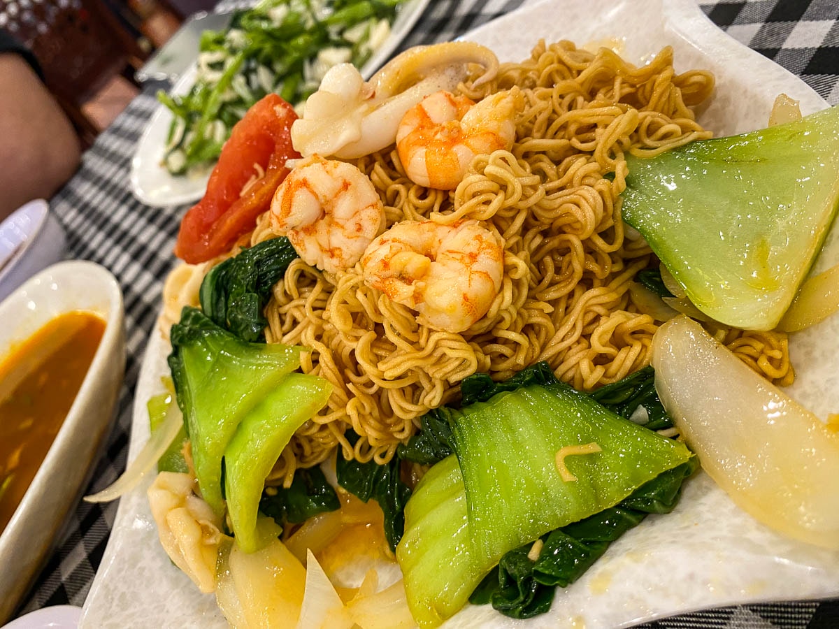 峴港自由行|美奚沙灘旁平價實惠的海鮮熱炒店Hải sản Thanh Hiền 2 - 第9張圖