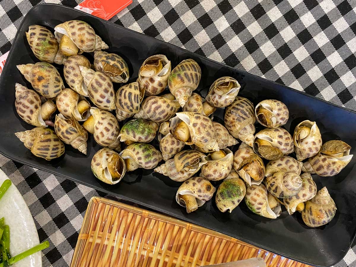 峴港自由行|美奚沙灘旁平價實惠的海鮮熱炒店Hải sản Thanh Hiền 2 - 第11張圖