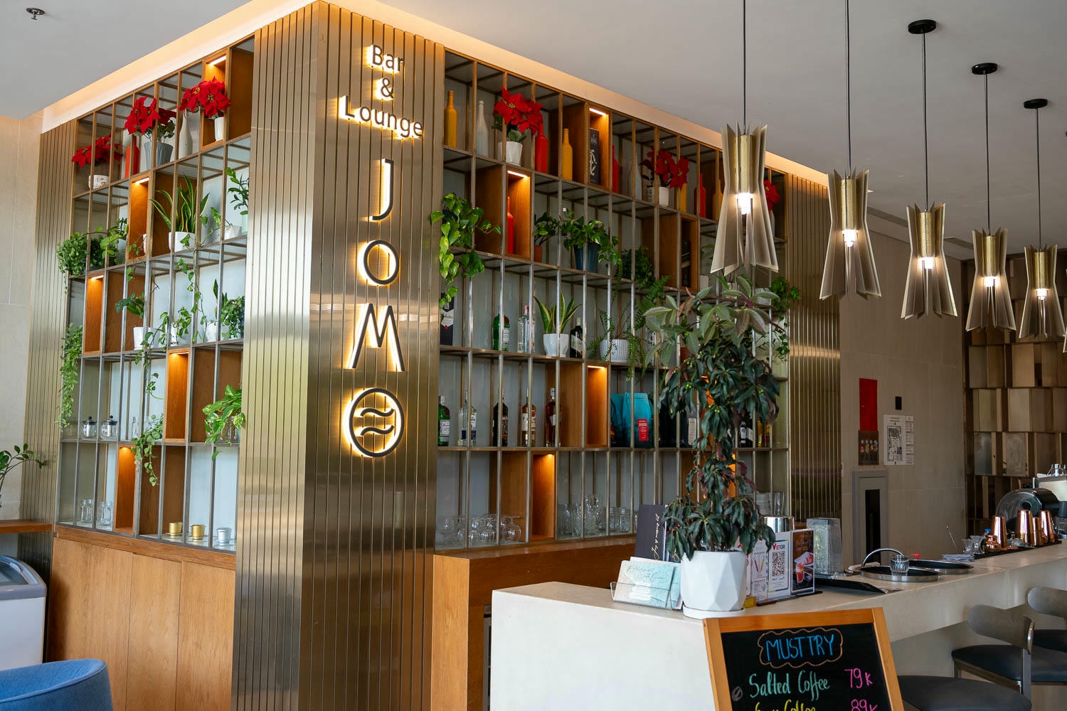 峴港自由行|Sel de Mer Hotel & Suites美溪沙灘海景第一排 悠閒下午茶加優雅高空酒吧 - 第7張圖