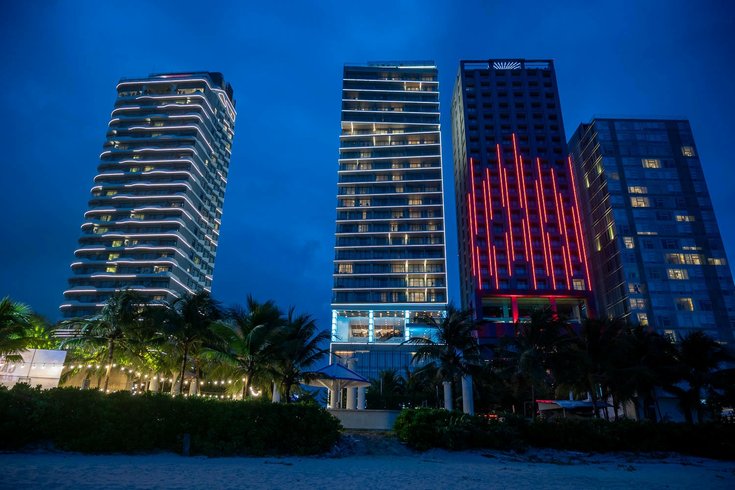 峴港自由行|Sel de Mer Hotel & Suites美溪沙灘海景第一排 悠閒下午茶加優雅高空酒吧 - 第3張圖