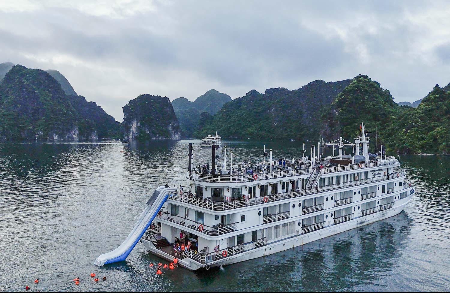 下龍灣自由行|Ambassador Cruise國賓大使號悠遊蘭夏灣被遺忘的天堂 - 第34張圖