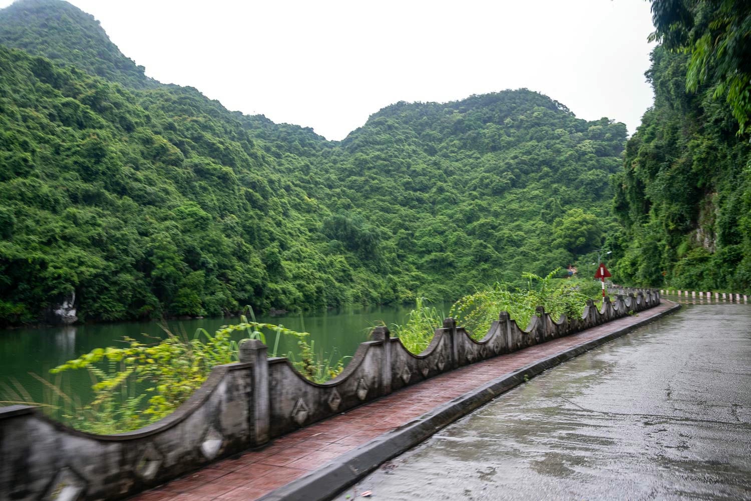 下龍灣自由行|Ambassador Cruise國賓大使號悠遊蘭夏灣被遺忘的天堂 - 第28張圖