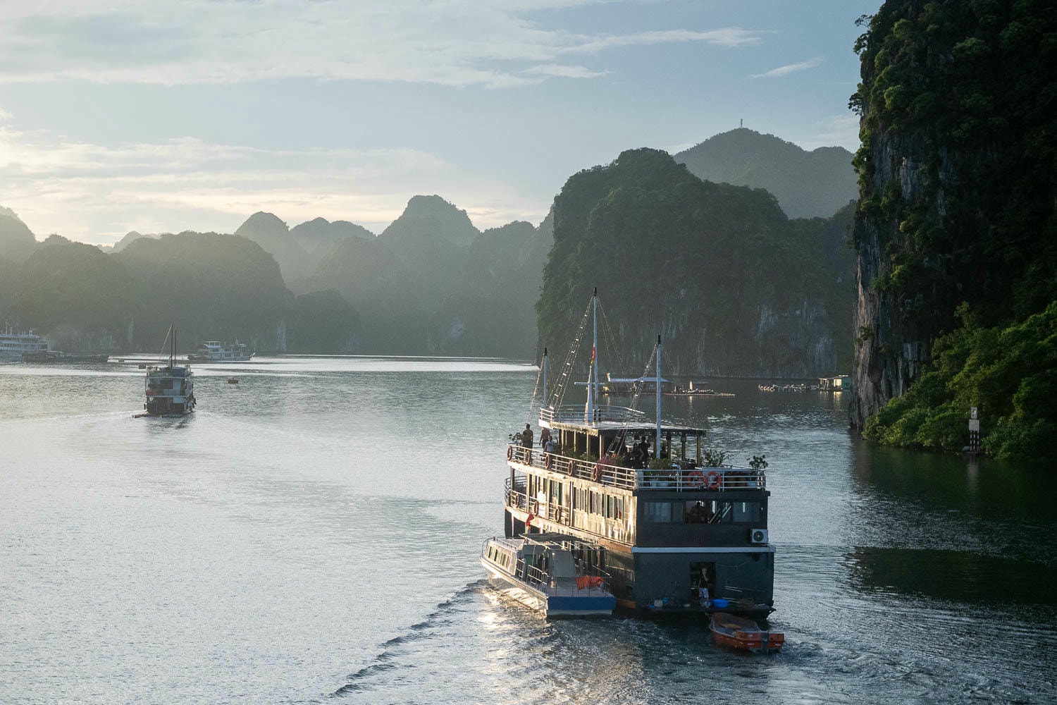 下龍灣自由行|Ambassador Cruise國賓大使號悠遊蘭夏灣被遺忘的天堂 - 第36張圖