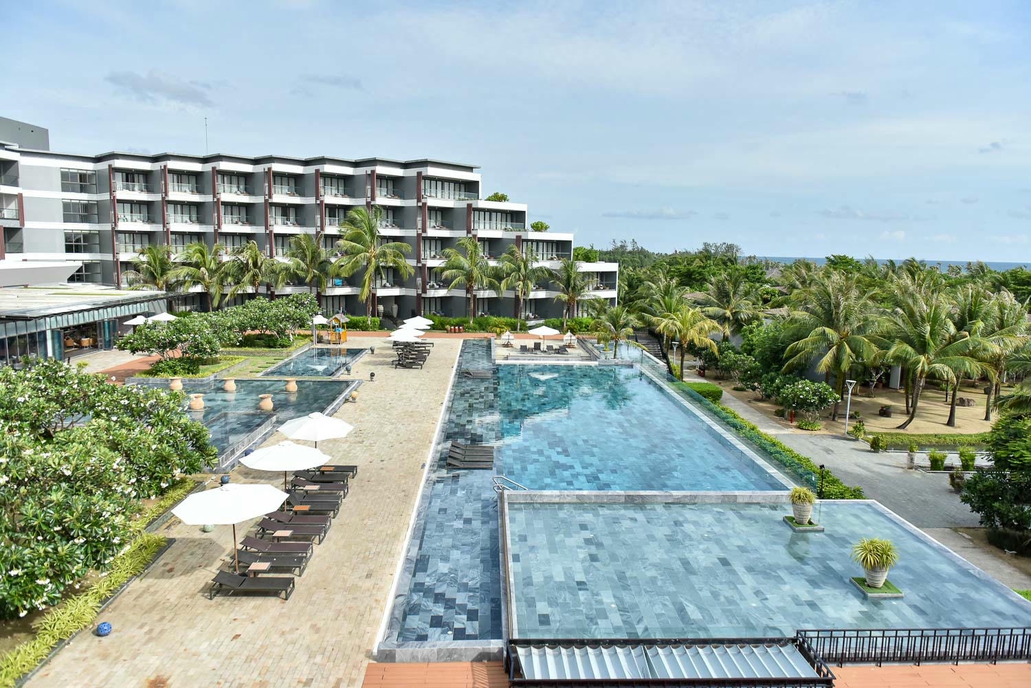 富國島自由行|諾富特度假酒店的藍天泳池及鬆馳 忘記Novotel Phú Quốc初次的不愉快 - 第9張圖