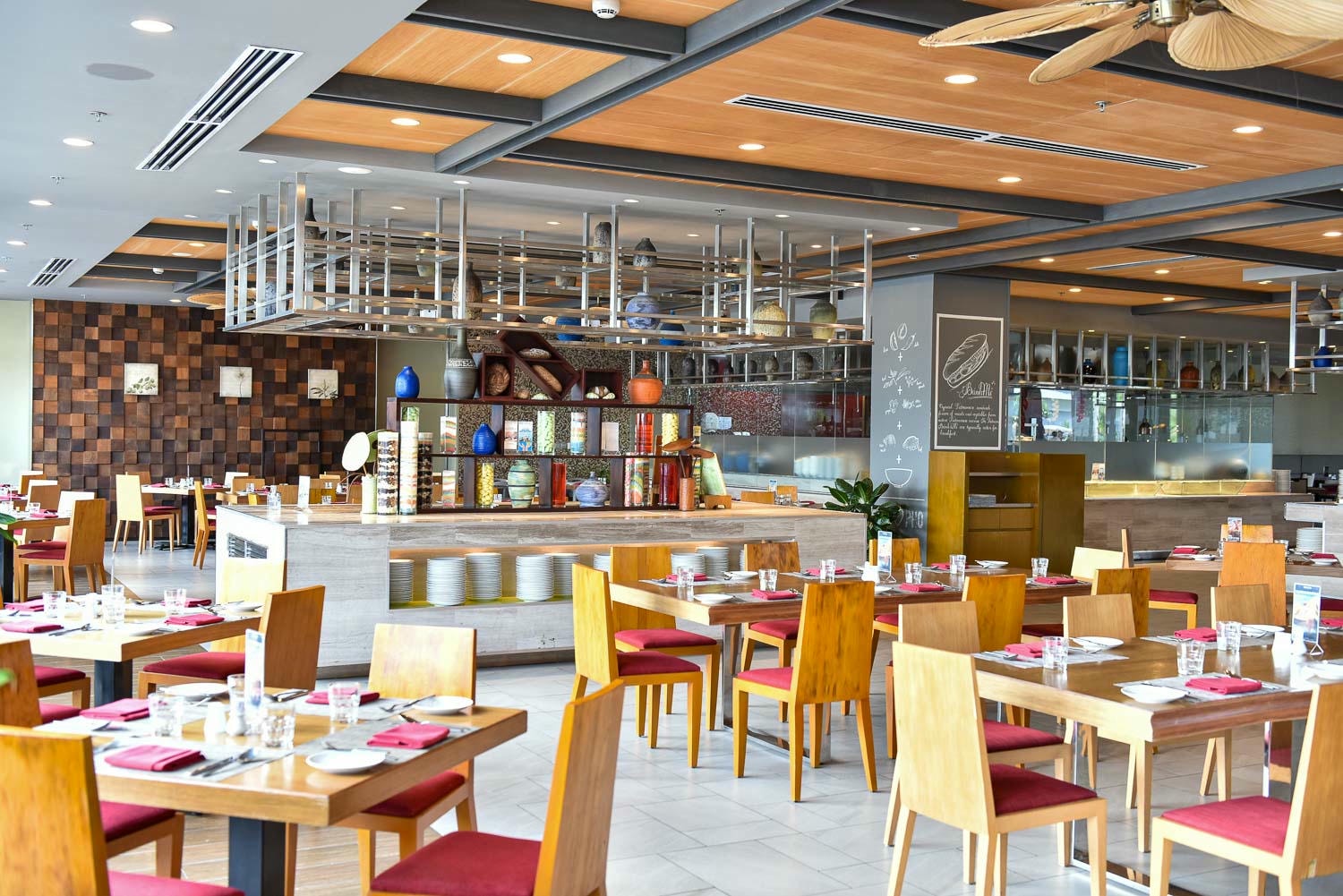 富國島自由行|諾富特度假酒店的藍天泳池及鬆馳 忘記Novotel Phú Quốc初次的不愉快 - 第29張圖