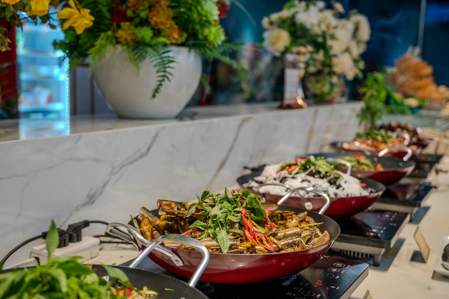 峴港自由行|Galina Restaurant吃到痛風都甘願 美溪沙灘前澎湃海鮮及豪邁燒烤鱷魚 - 第7張圖