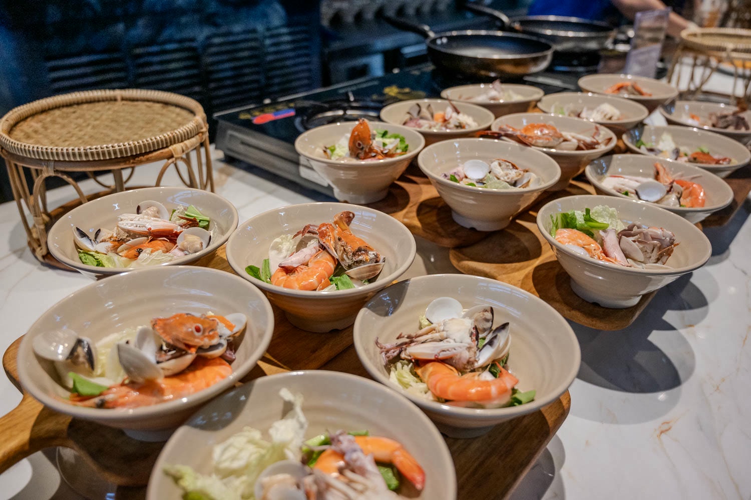 峴港自由行|Galina Restaurant吃到痛風都甘願 美溪沙灘前澎湃海鮮及豪邁燒烤鱷魚 - 第10張圖