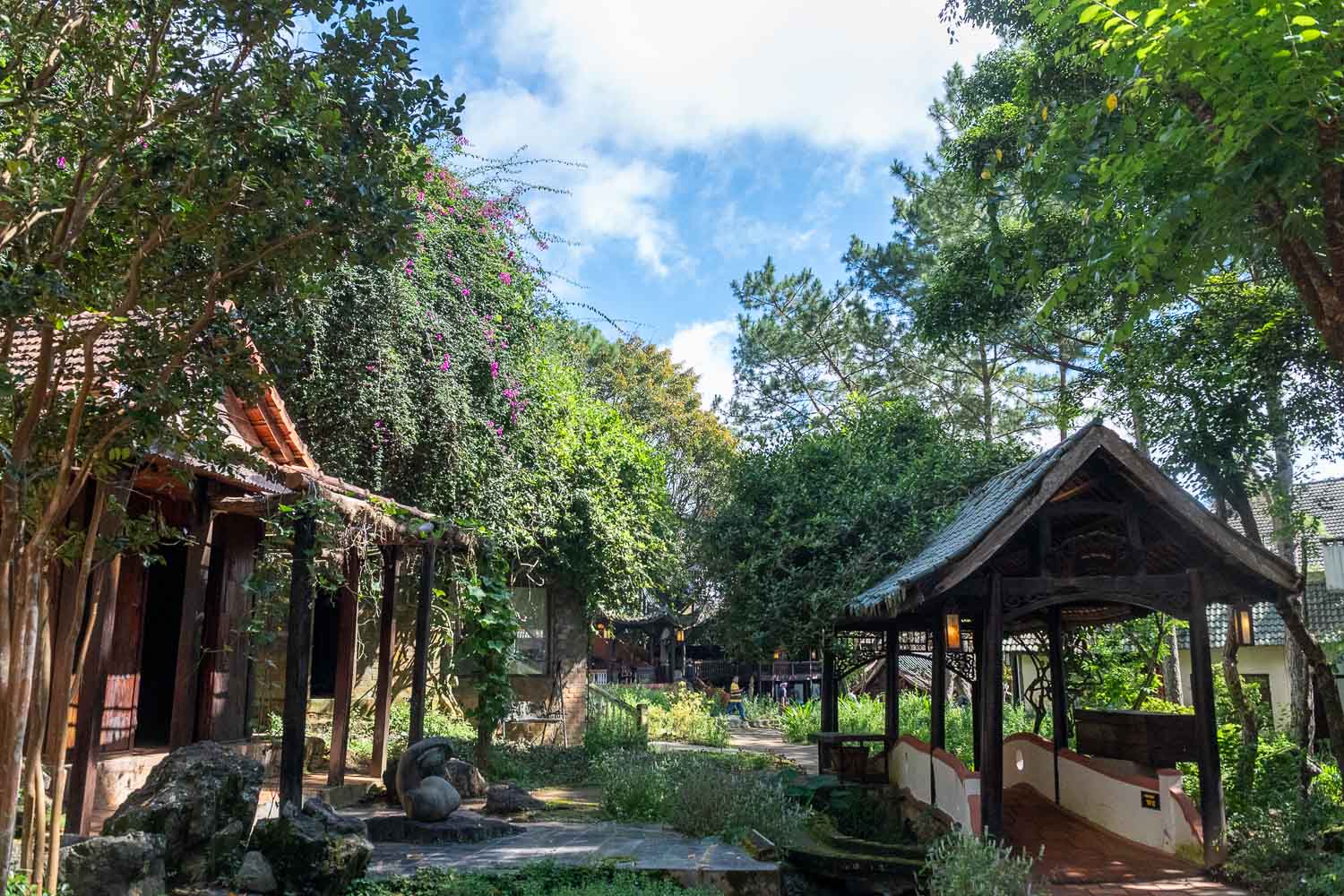 大叻自由行| XQ historical village 雙面繡 越南獨特美學工藝 - 第14張圖