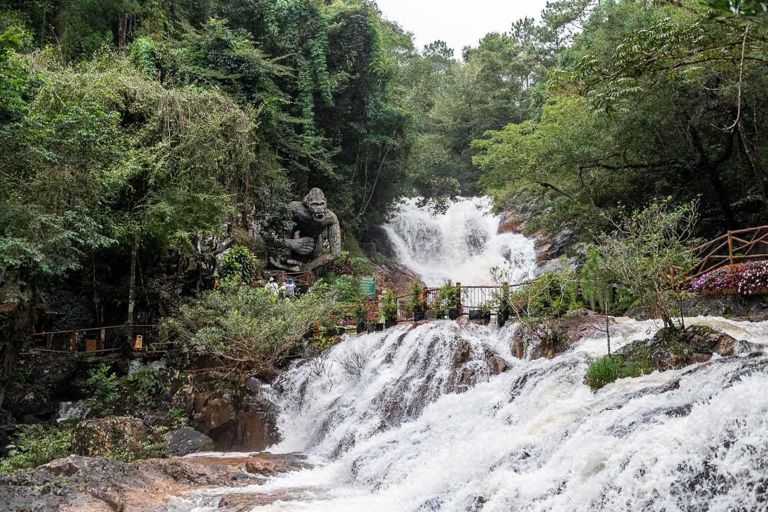 大叻自由行|達塔拉瀑布不敢玩極限挑戰沒關係 至少體驗過山車過癮或飛索的速度感 - 第8張圖