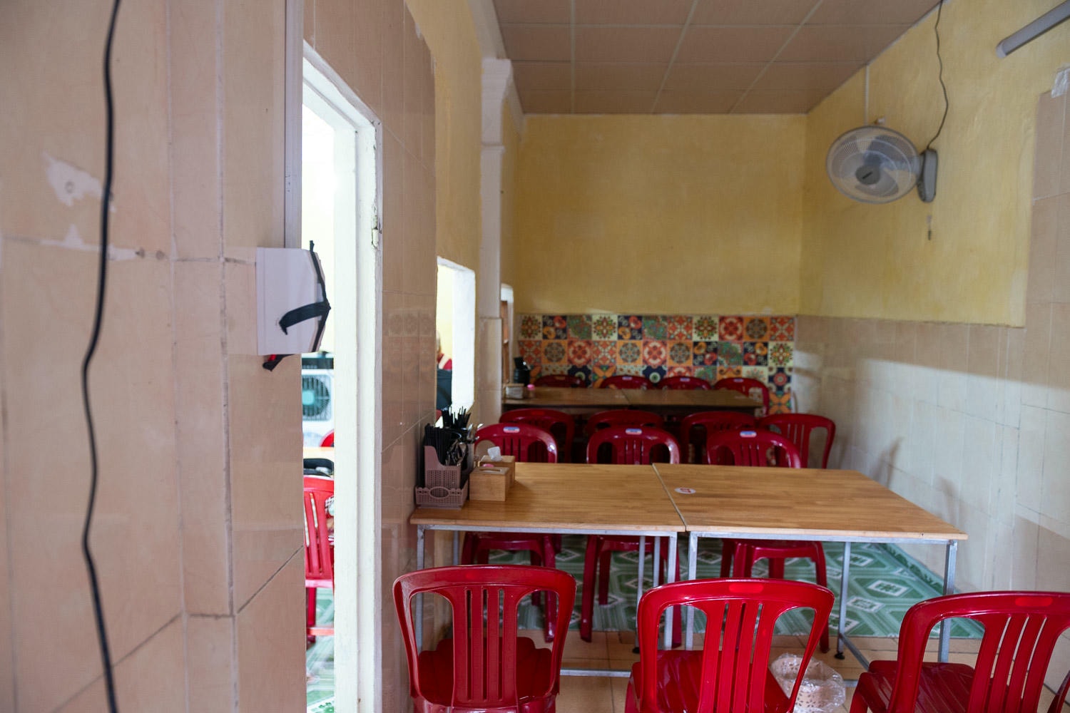 順化自由行|巷弄的30年老字號家庭料理QUÁN ĂN AN TÂM 每道在地小吃都是經典 - 第6張圖