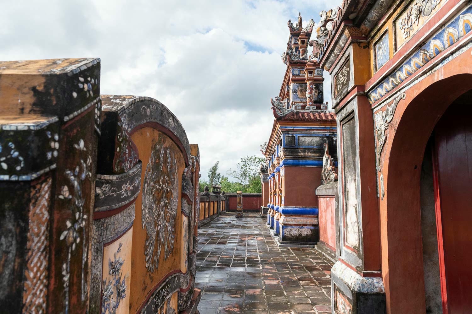 順化自由行|安陵(育德陵 Lăng Dục Ðức)古老而寧靜安息之地 越南阮朝國王陵墓中最簡約樸素 - 第11張圖