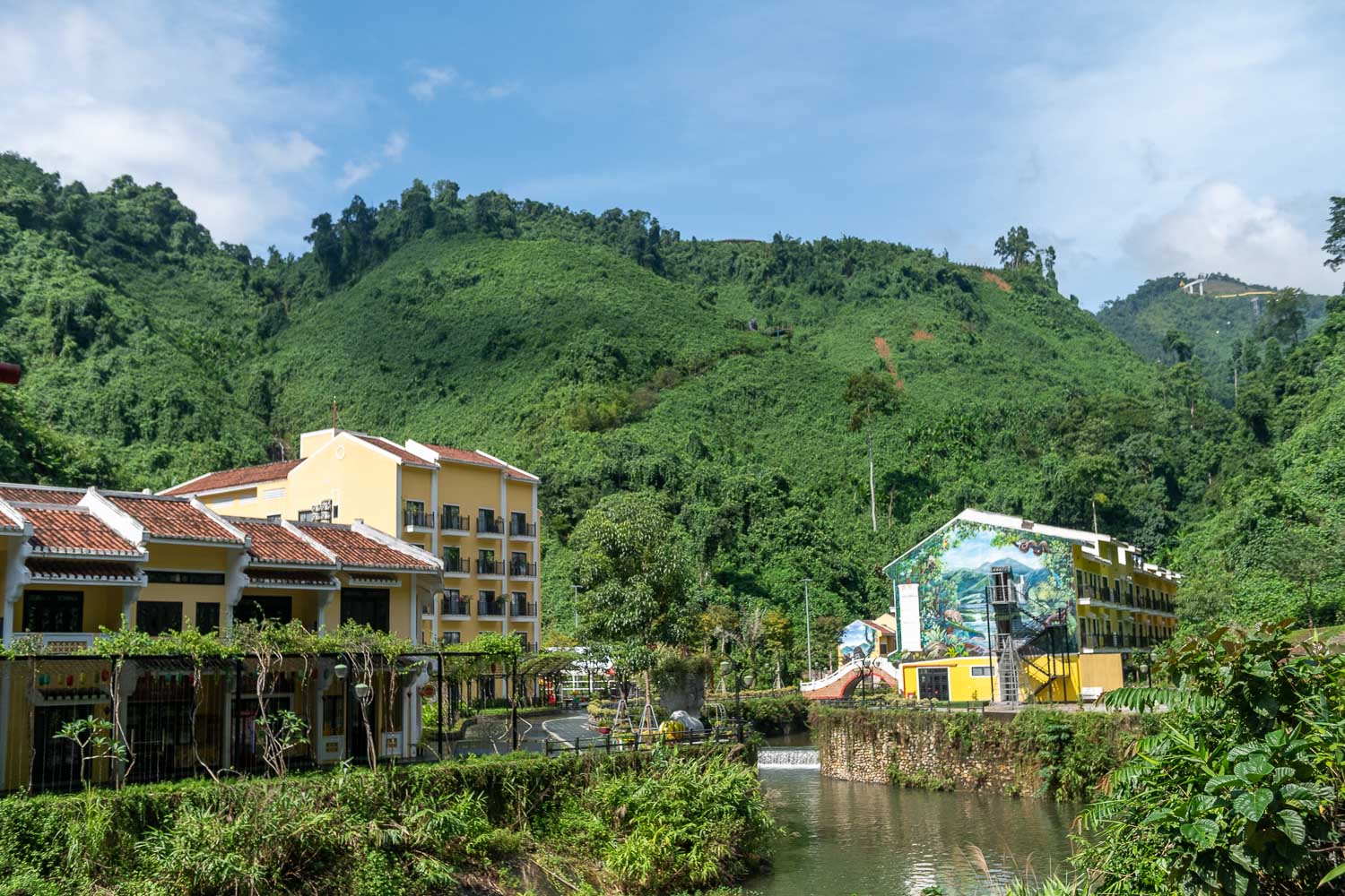 峴港自由行|Cổng Trời Đông Giang東江天門生態旅遊區 深山秘境的民族風情之旅 - 第1張圖