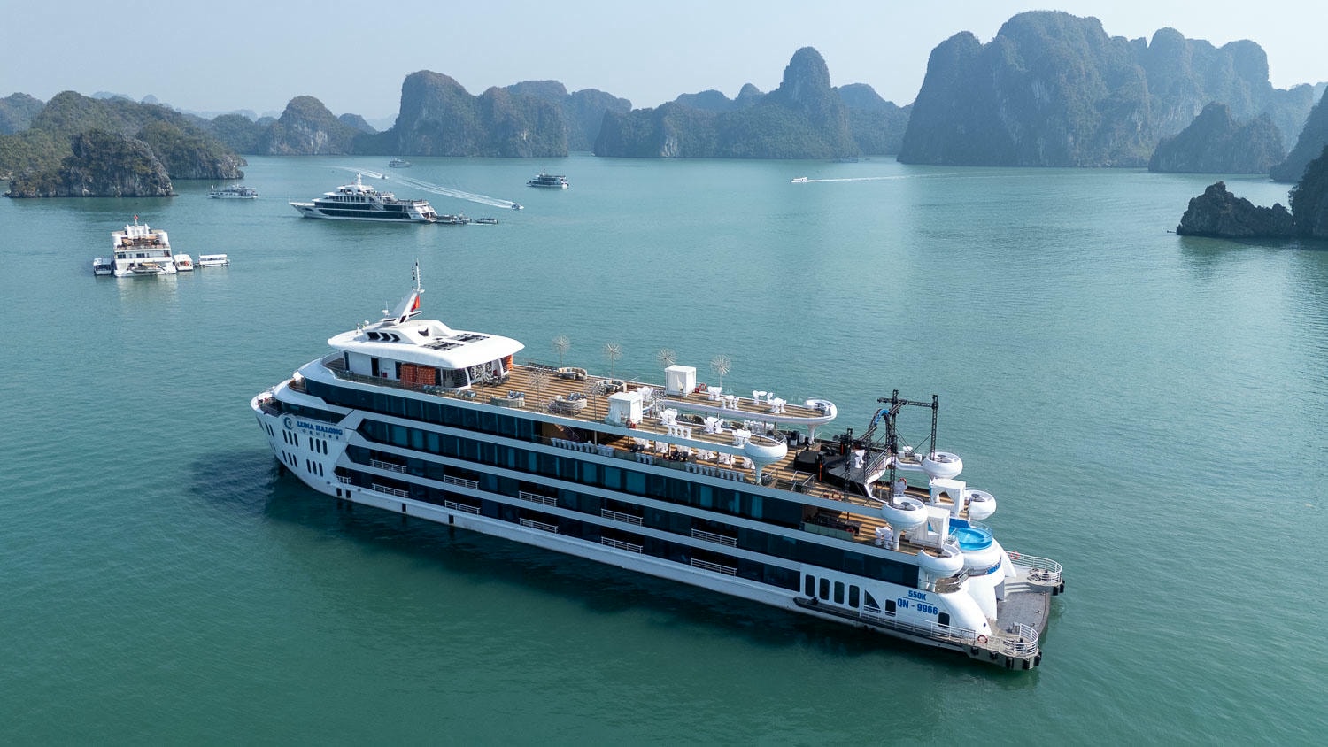 下龍灣自由行|開箱2025最新月神號LUNA Ha Long Cruise 探索英雄島及驚訝洞 - 第7張圖