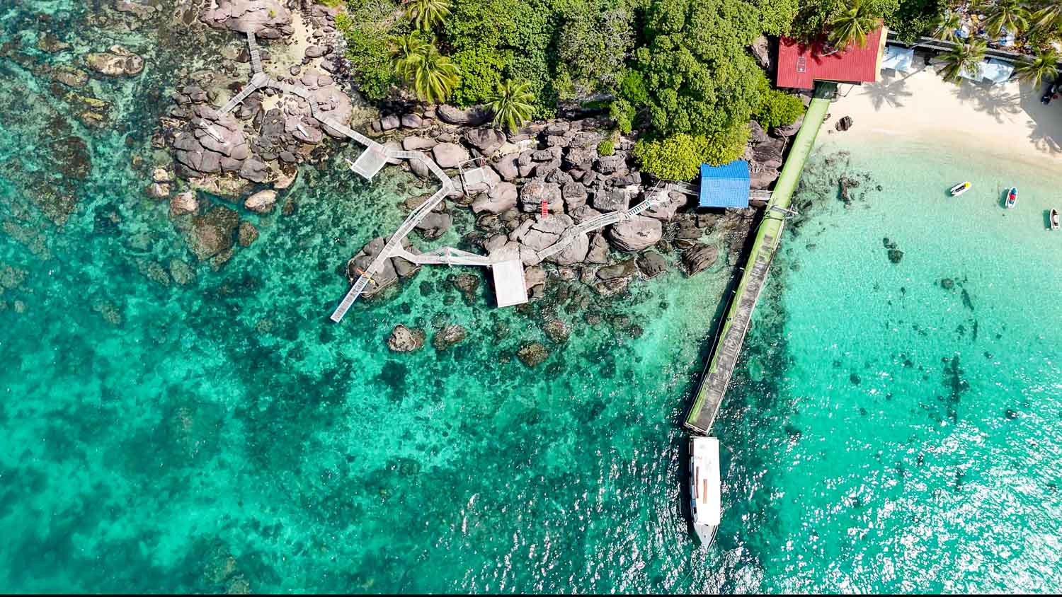 富國島浪漫經典跳島體驗!蔚藍浮潛到海底漫步,暢遊香島樂園再搭纜車俯瞰富國藍 - 第16張圖