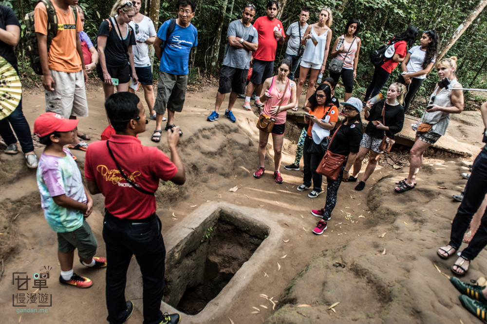 走進戰爭年代古芝地道的地下迷宮,胡志明市CITY TOUR一次走完知名景點及地標 - 第21張圖