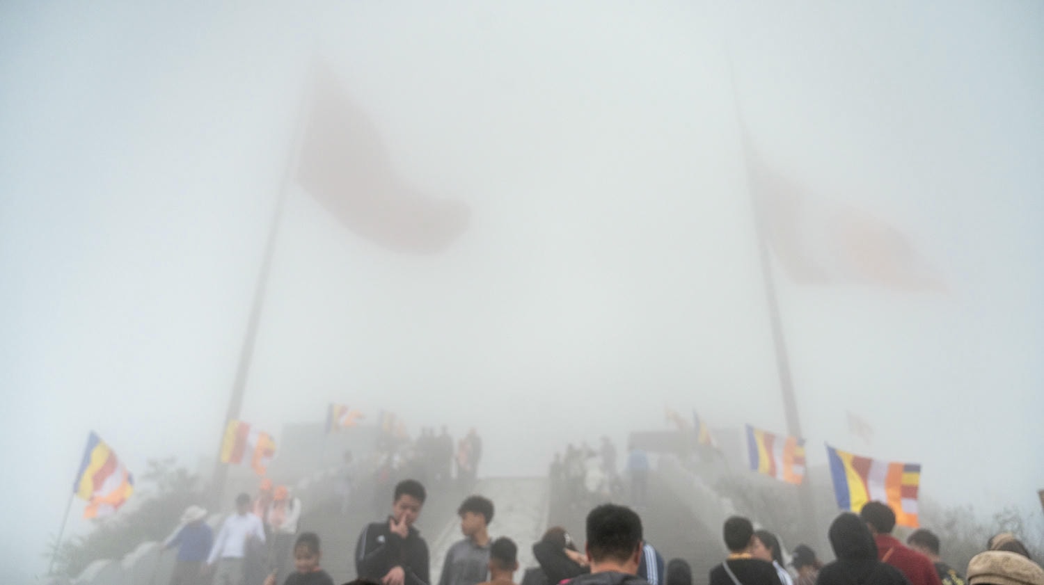 探索千年古剎與雲海奇景,搭纜車走步道登高祁福,感受安子山Yên Tử Mountain的仙山靈氣 - 第15張圖