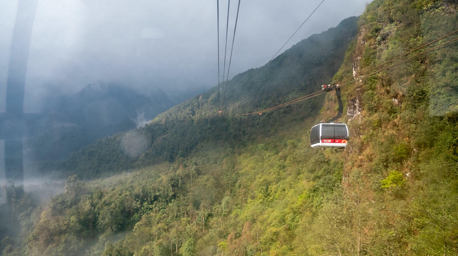 番西邦峰太美!Phan Xi Păng挑戰列車纜車過山車再加VIP PASS登頂越南最高峰未免太EASY! - 第11張圖