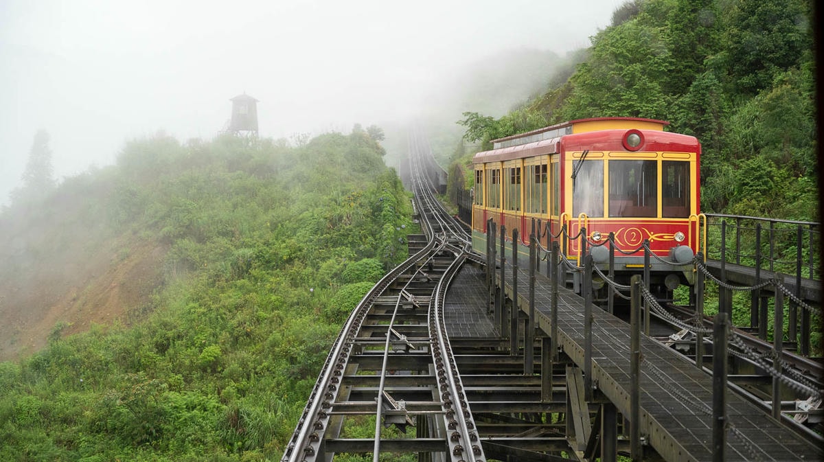 番西邦峰太美!Phan Xi Păng挑戰列車纜車過山車再加VIP PASS登頂越南最高峰未免太EASY! - 第8張圖