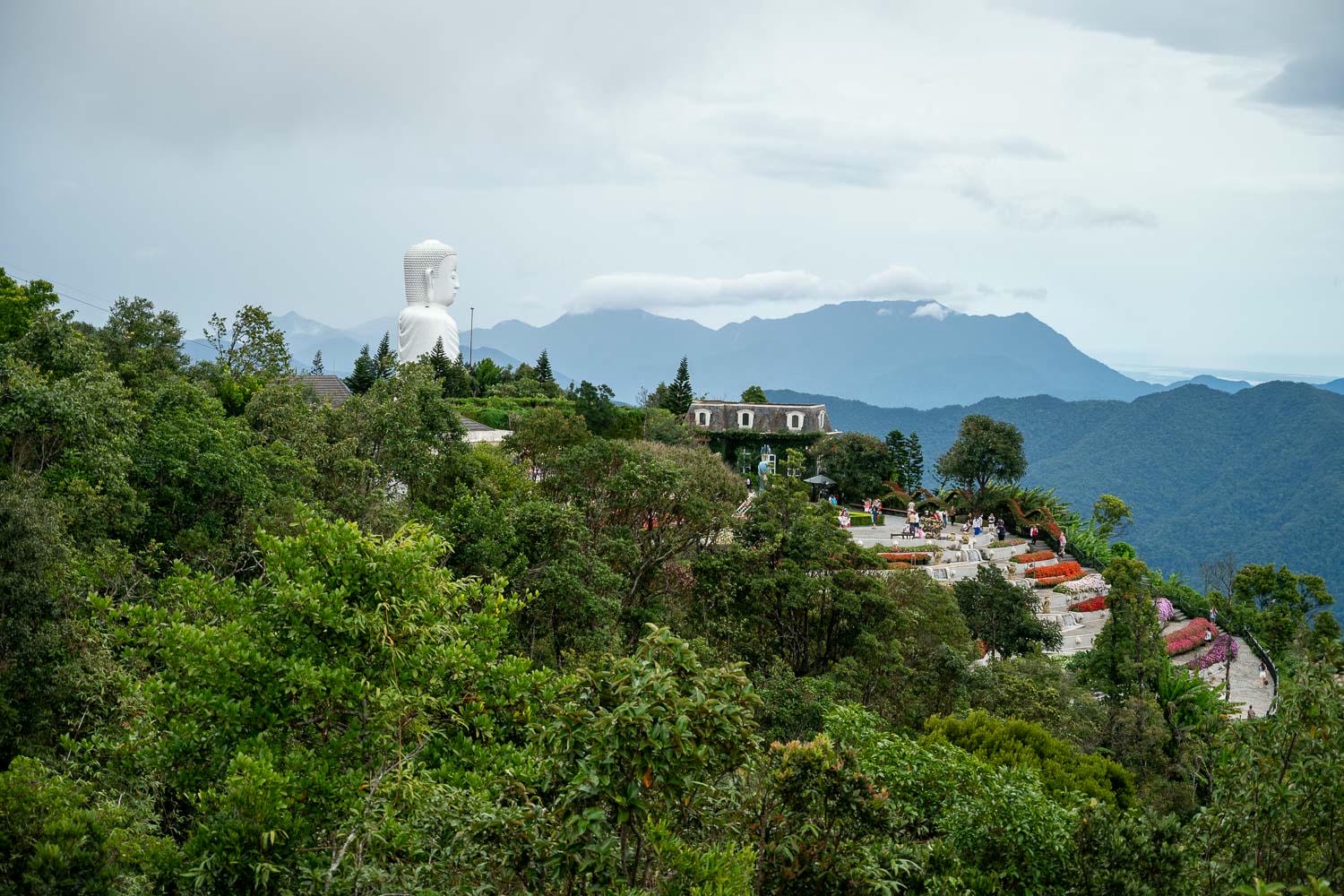徜徉越南峴港巴拿山Bana Hills山城風光,沈醉歐風古堡嘉年華濃烈異國風假期 - 第26張圖