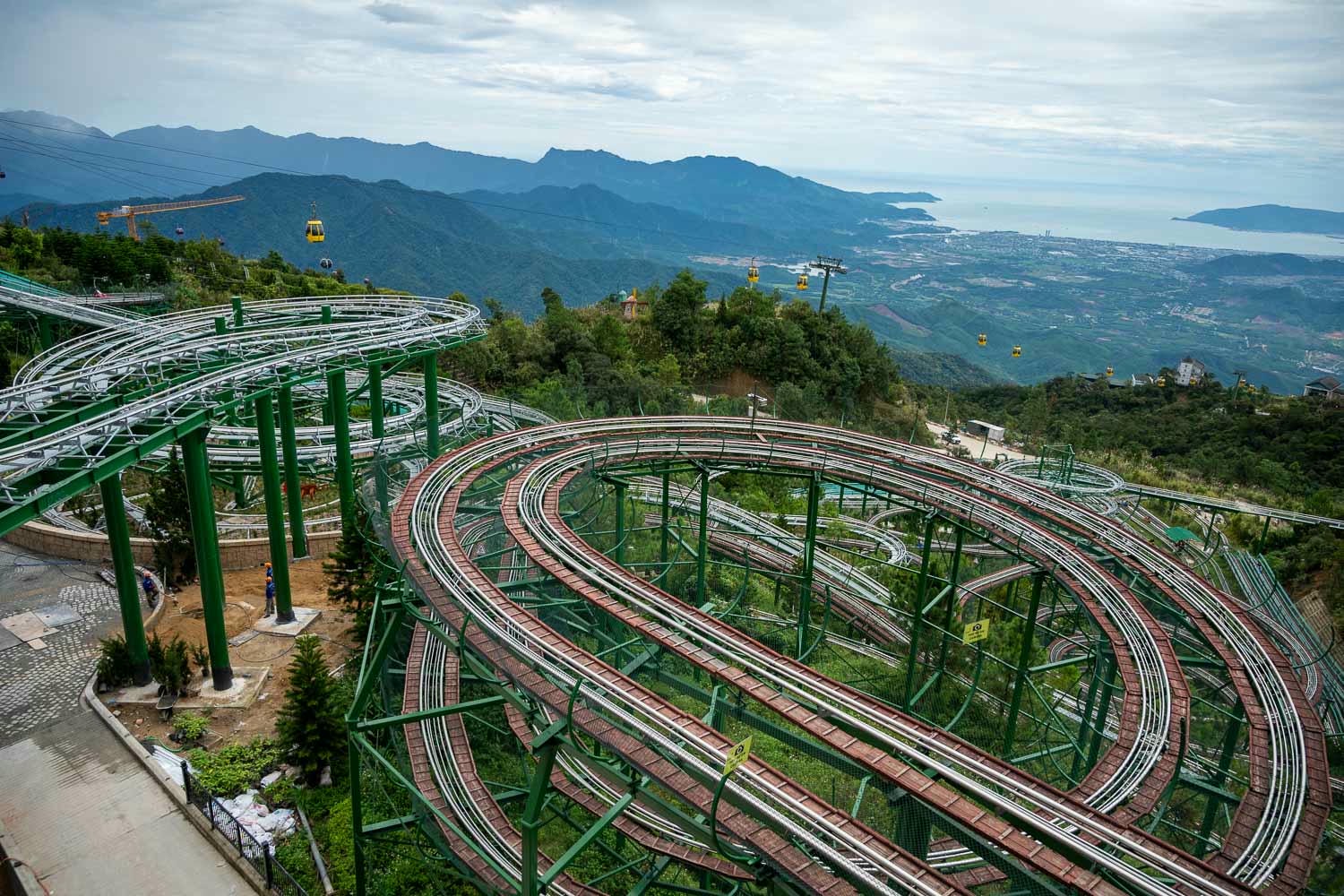 徜徉越南峴港巴拿山Bana Hills山城風光,沈醉歐風古堡嘉年華濃烈異國風假期 - 第14張圖