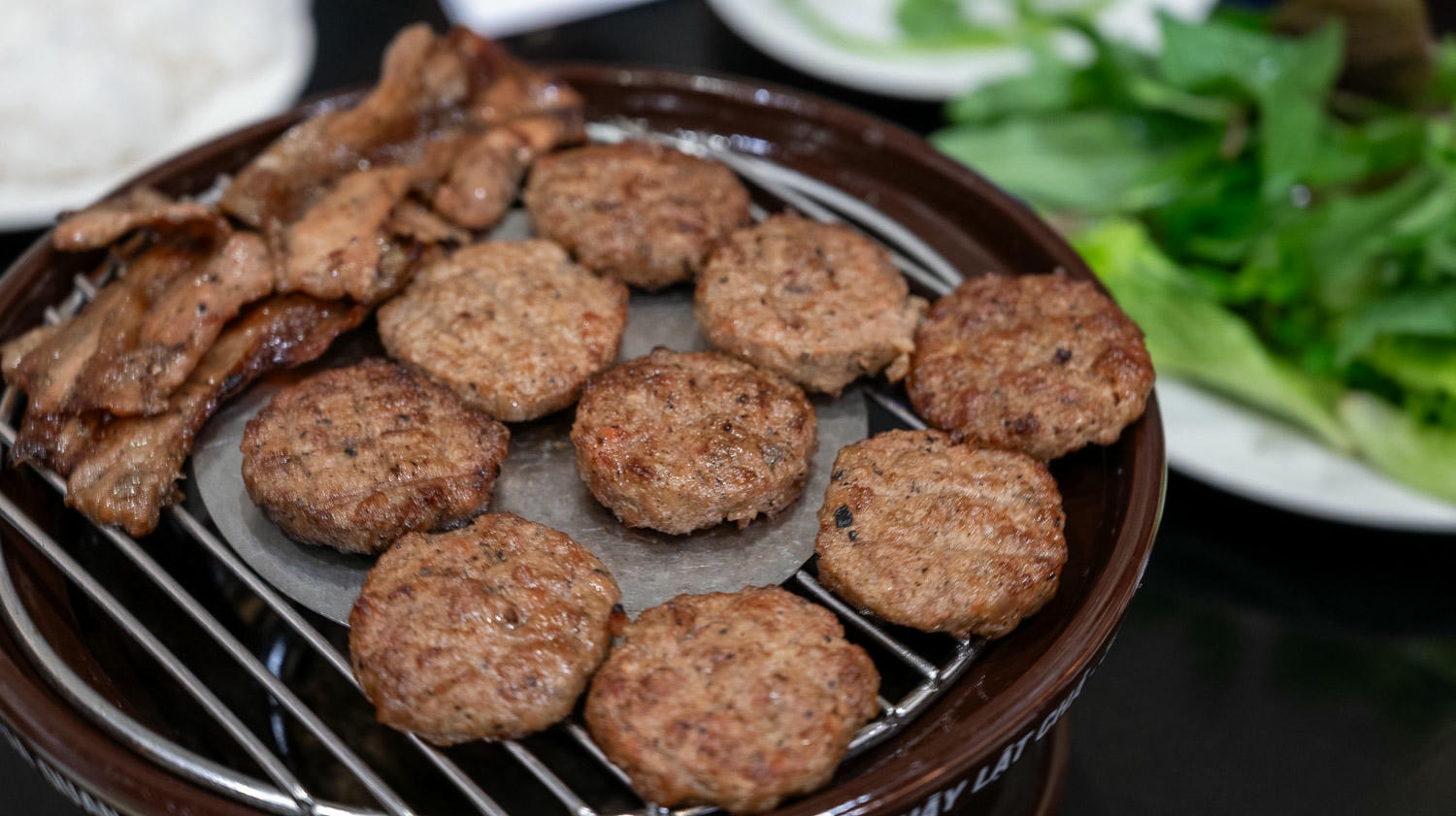 胡志明神級蟹肉炸春捲Nem Cua Biển剪開超脆聲和香氣就醉了,CNN推薦再訪的美味 - 第6張圖