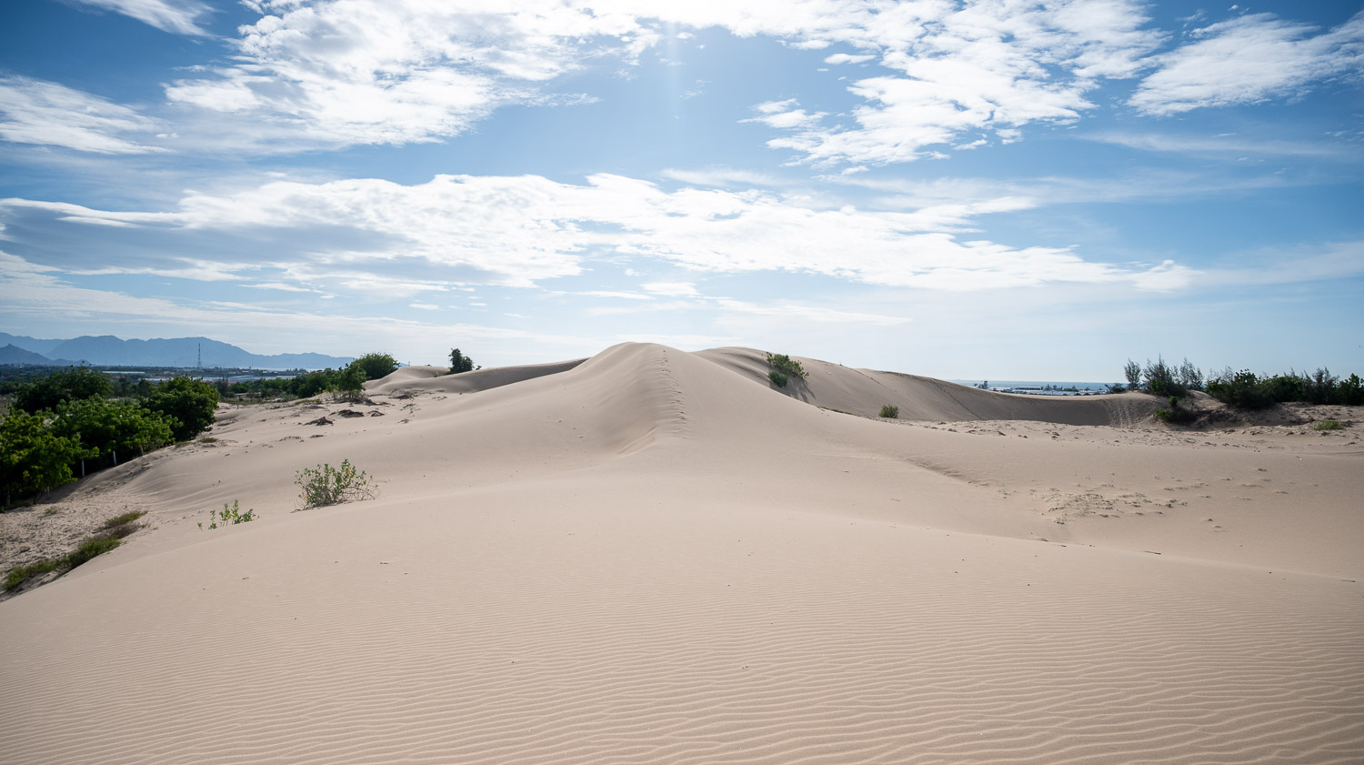 潘郎絕美秘境!比美奈更愜意的沙丘冒險Nam Cương Sand Dunes 距海最近的海市蜃樓奇景 - 第11張圖