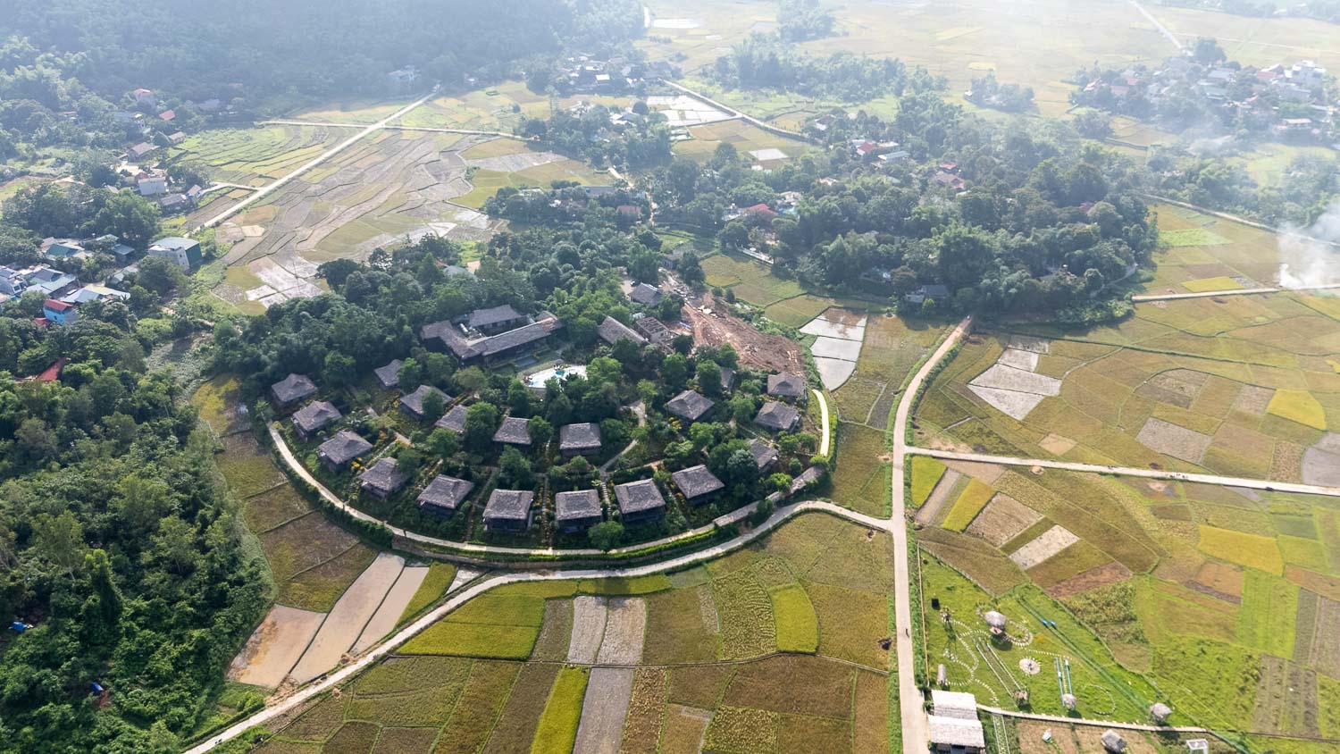 藏於山谷中夢幻桃源梅州Mai Châu|留在稻浪與微風的緩慢時光,美到太犯規的稻香及收割季節 - 第10張圖