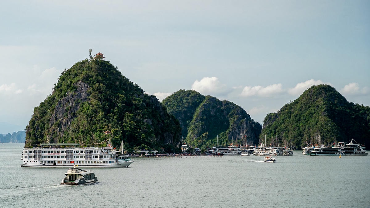 下龍灣度假超Chill|外型流線的Calista Cruise太懂旅人的心,經典航程中陽台就是最美的畫 - 第50張圖