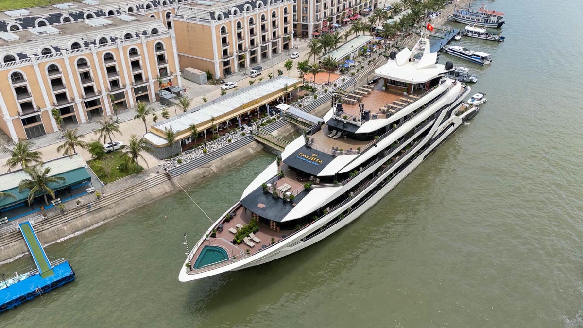 下龍灣度假超Chill|外型流線的Calista Cruise太懂旅人的心,經典航程中陽台就是最美的畫 - 第4張圖