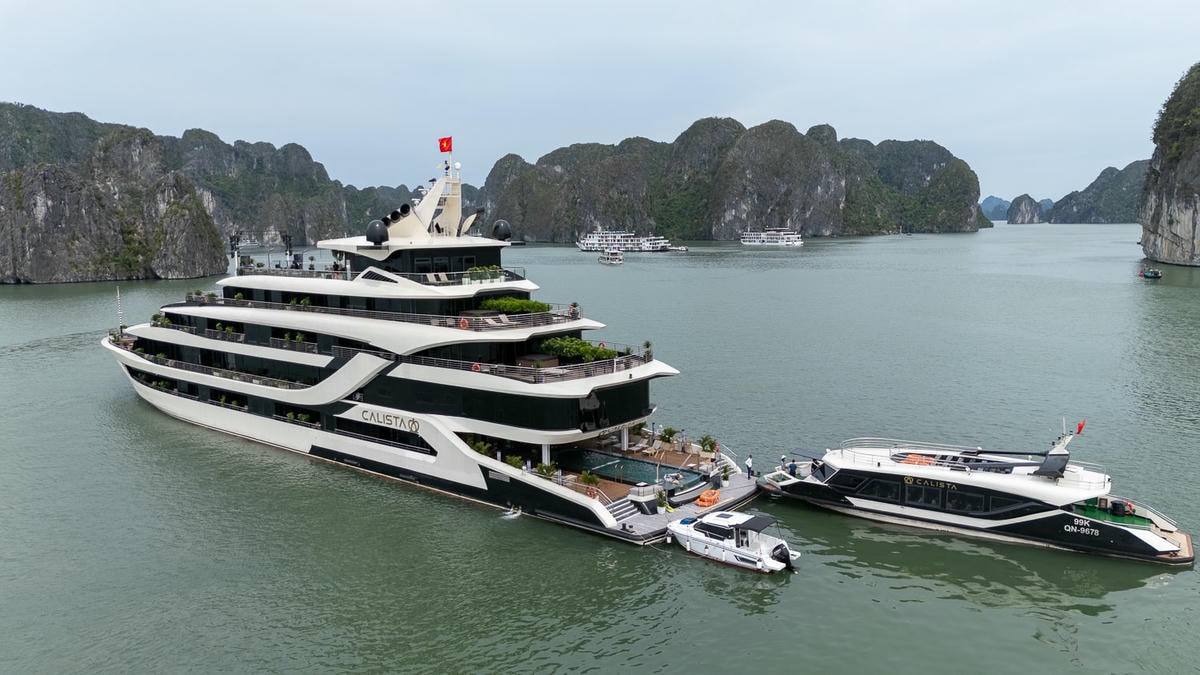 下龍灣度假超Chill|外型流線的Calista Cruise太懂旅人的心,經典航程中陽台就是最美的畫 - 第15張圖