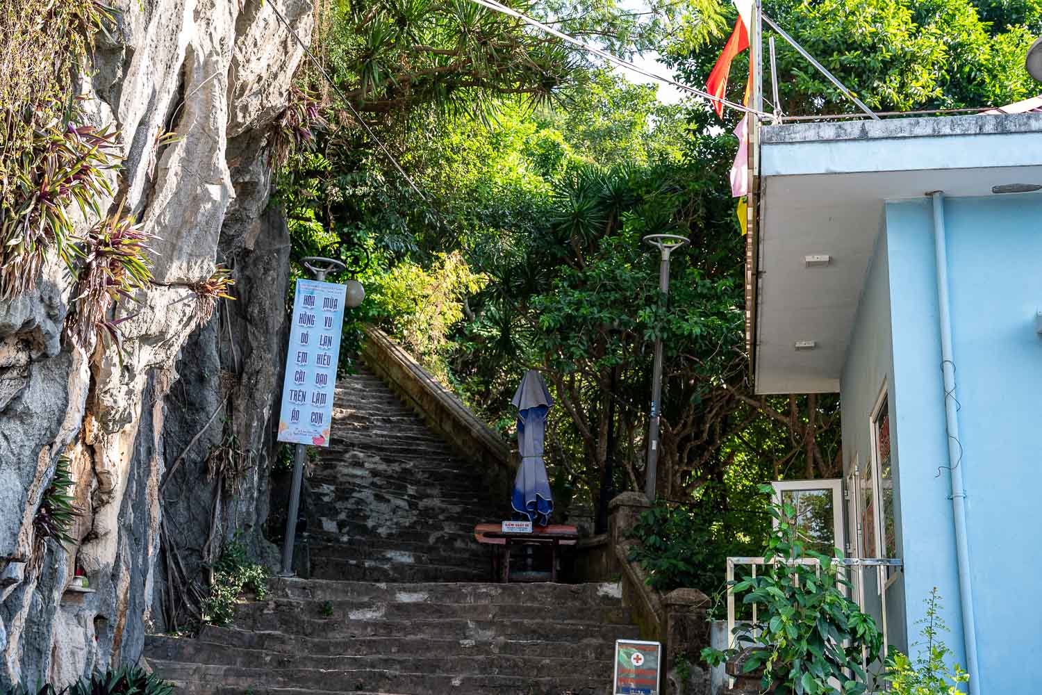 來峴港一定要走一次五行山!美景靈氣爆棚,洞裡有光,山上有海,一步一驚喜,用汗水洗滌心靈! - 第5張圖