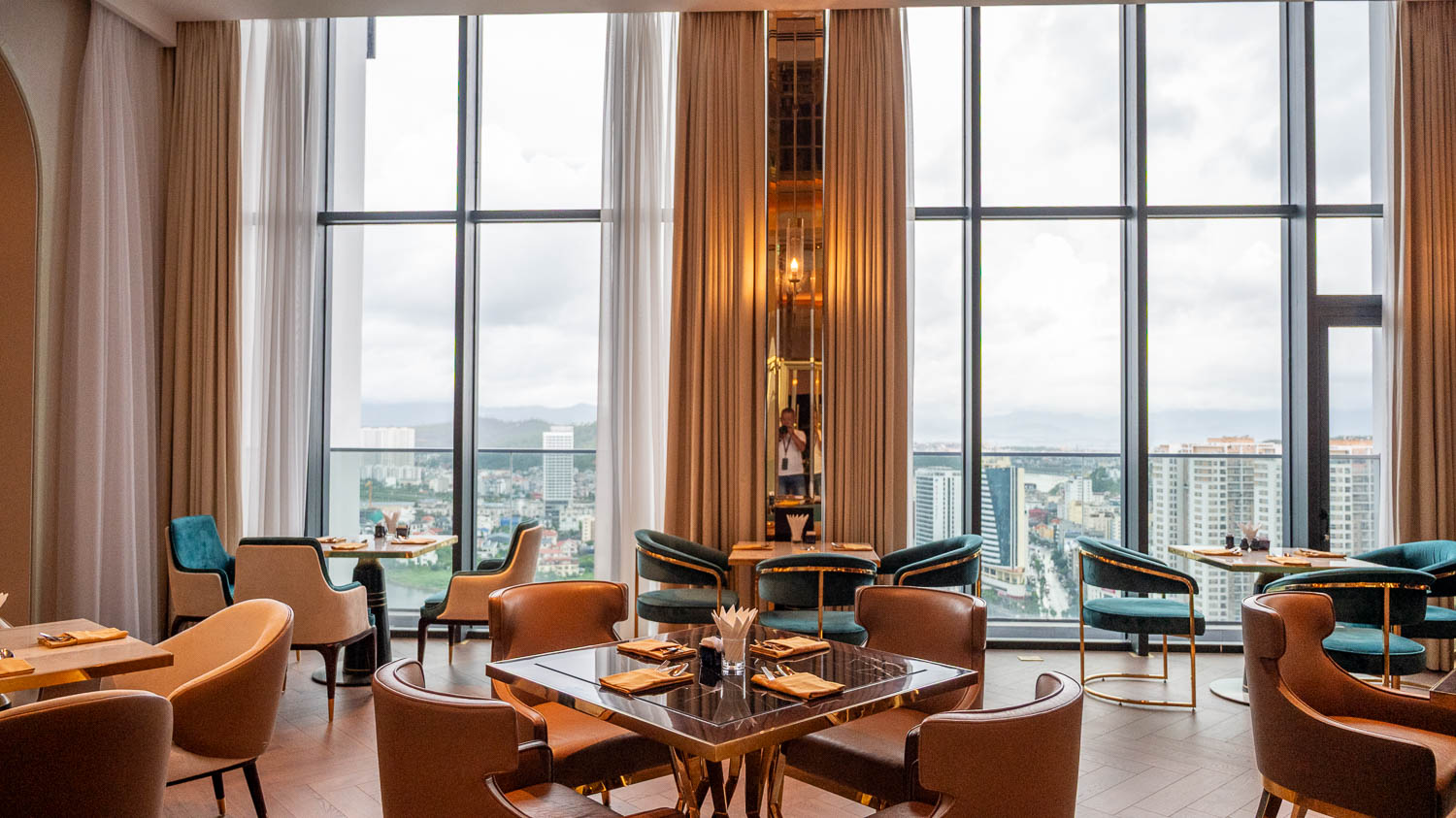 下龍灣麗笙藍標飯店享受金碧輝煌奢華體驗,Radisson Blu Hotel Halong靜享金色魅力時光 - 第16張圖
