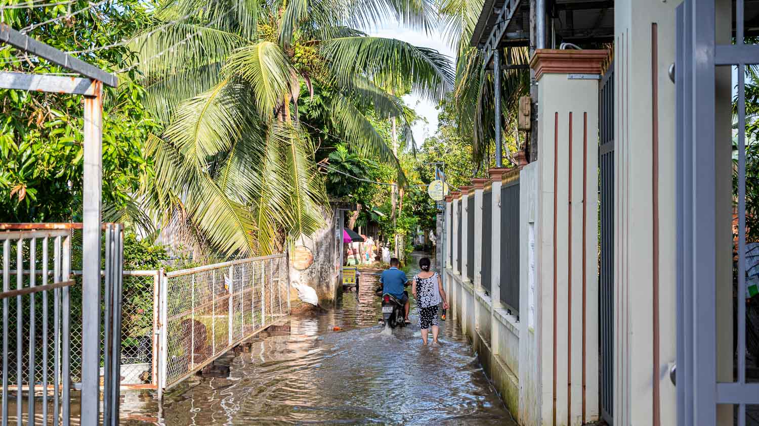 芹苴丐冷水上市場必訪 Lò Hủ Tiếu Sáu Hoài 體驗傳統米線,隱藏版創意Pizza現烤超香 - 第11張圖
