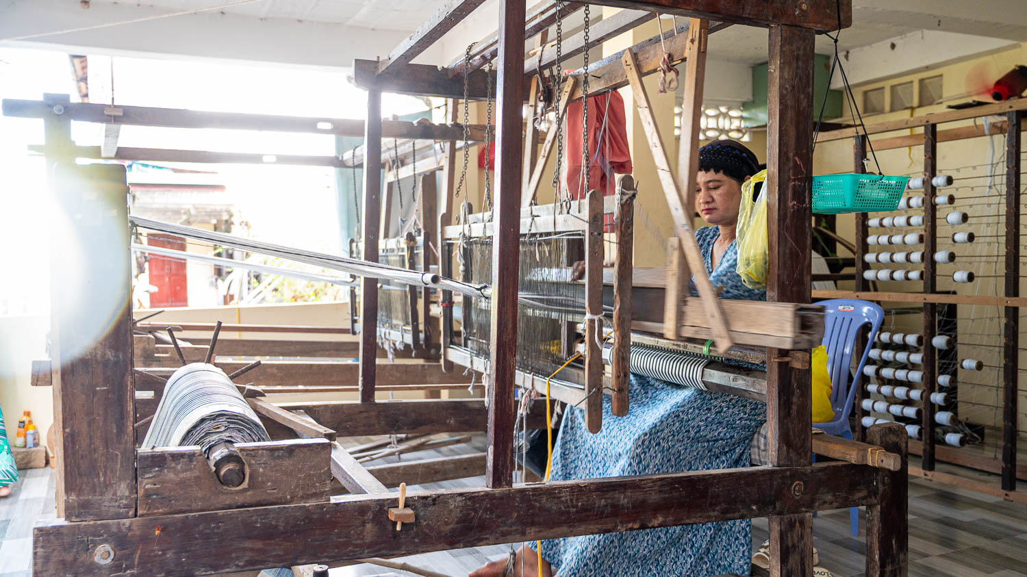 朱篤搭船遊彩色棚屋村與占族聚落|漂浮在湄公河上的生活與信仰故事 - 第14張圖