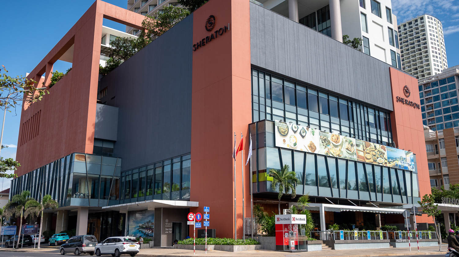 芽莊喜來登飯店 Sheraton Nha Trang,優雅入住濱海五星浪漫時光,入住後就捨不得退房的海景天堂! - 第2張圖