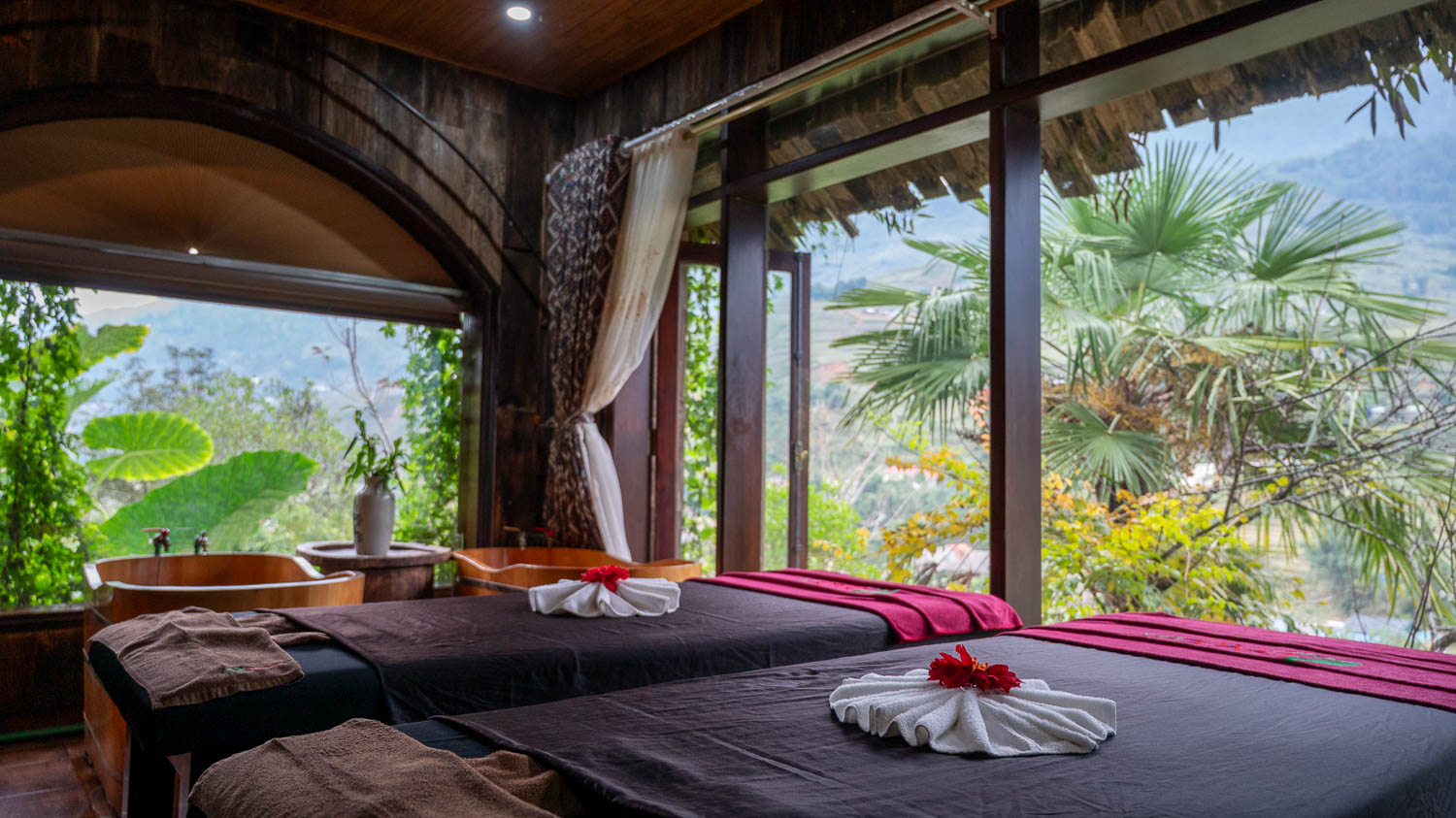 珍藏SA PA附近梯田村落療癒時光!漫步Ta Van村落純樸的山谷生活及享受 Lá Dao Spa 紅傜族木桶藥浴 - 第9張圖