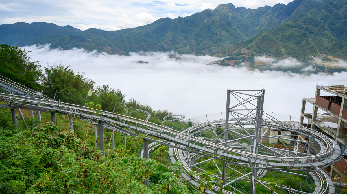 玩了嗎?絕對過癮極速 Alpine Coaster Sapa!沙壩滑軌過山車衝進雲海看到梯田的夢幻景觀 - 第5張圖 玩了嗎?絕對過癮極速 Alpine Coaster Sapa!沙壩滑軌過山車衝進雲海看到梯田的夢幻景觀