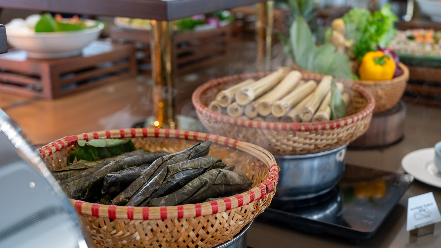 想輕鬆看下龍灣？比觀光船更高級的選擇 Paradise Delight 日遊船行程與亮點整理