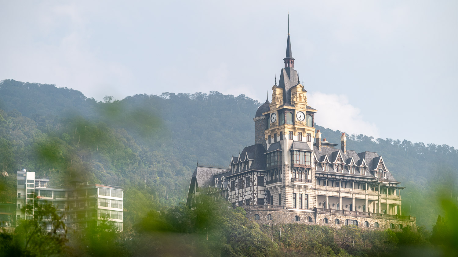 河內週末去哪兒？三島 Tam Đảo 的慢活時光：漫山雲霧歐風城堡遊石頭老教堂及品嚐特色佳餚
