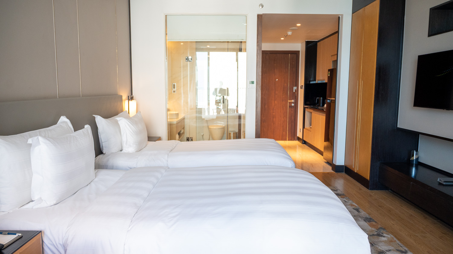 峴港新地標！入住 Wyndham Soleil Danang 在像海浪般的摩天大樓裡醒來