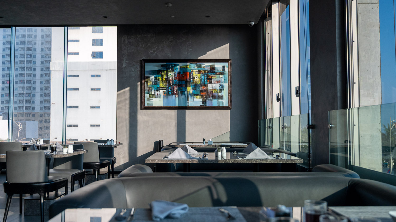 重拾蜜月時光復刻浪漫！峴港 M Hotel 的最美無邊際泳池及享受經典早餐，老夫老妻二度蜜月首選