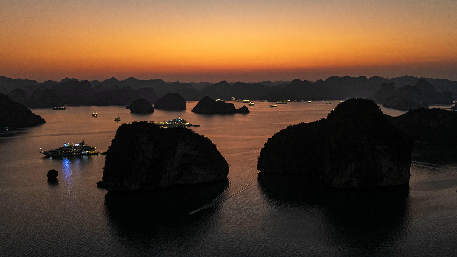 下龍灣住宿推薦|A La Carte Halong Bay 飯店vs.公寓怎麼選?超值五星海景體驗生活感或度假風 - 第2張圖 下龍灣住宿推薦|A La Carte Halong Bay 飯店vs.公寓怎麼選?超值五星海景體驗生活感或度假風