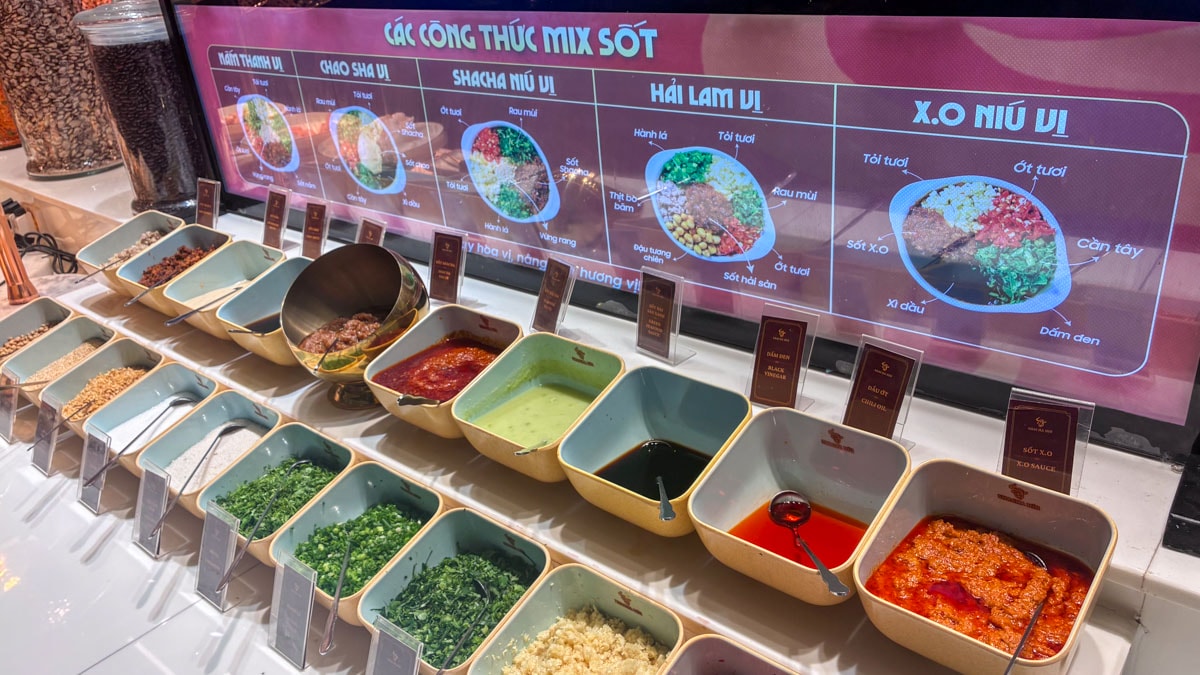 河內肉食系必衝!ShaCha Níu 手工現切牛肉無限續,以臺南牛肉湯的吃法來享用,沙茶醬和XO醬都好吃到爆擊連連 - 第9張圖 河內肉食系必衝!ShaCha Níu 手工現切牛肉無限續,以臺南牛肉湯的吃法來享用,沙茶醬和XO醬都好吃到爆擊連連