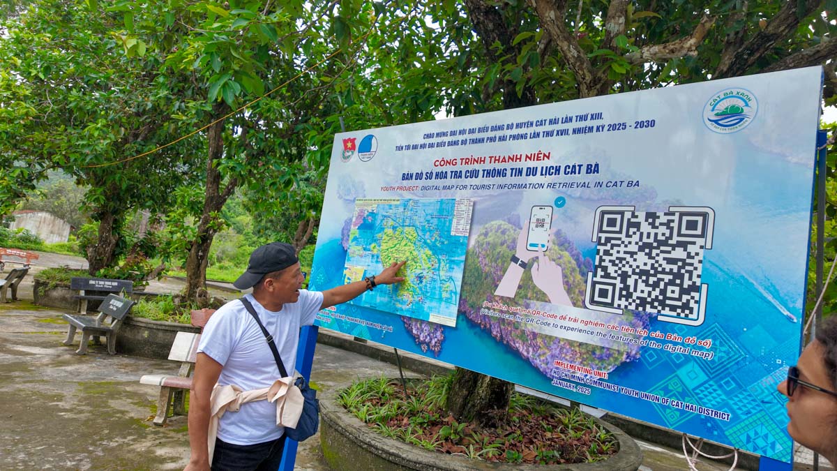 卡巴島半日健行森呼吸:Đỉnh Ngự Lâm 俯瞰喀斯特森林與懸崖的奇幻洞穴 Trung Trang Cave 探秘 - 第7張圖 卡巴島半日健行森呼吸:Đỉnh Ngự Lâm 俯瞰喀斯特森林與懸崖的奇幻洞穴 Trung Trang Cave 探秘