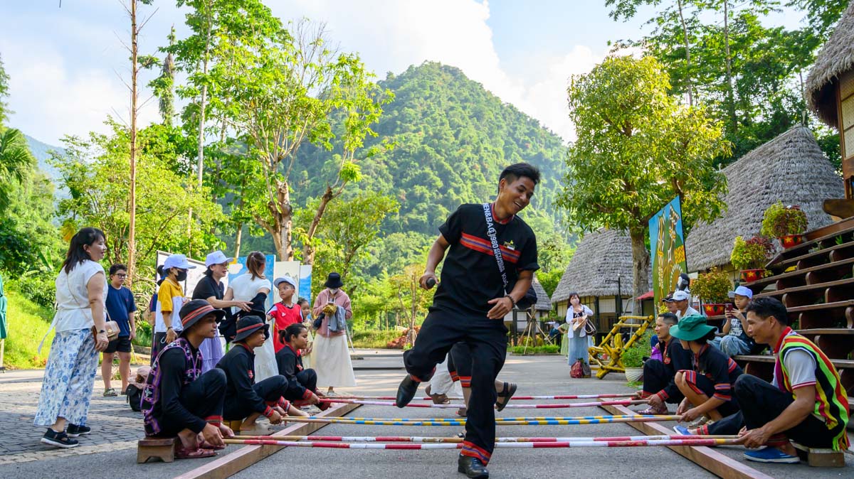 二訪廣南景點東江天門生態旅遊區：彌補上次的遺憾！深入仙宮洞秘境，體驗戈都族營火晚會與竹竿舞的慢活之旅