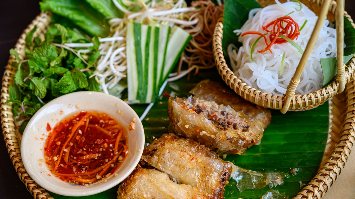 峴港美食推薦!Ngon Phố Đà 品嚐道地的越南家常味,以中越美食廣南麵 Mi Quang 帶來平凡的感動 - 第8張圖 峴港美食推薦!Ngon Phố Đà 品嚐道地的越南家常味,以中越美食廣南麵 Mi Quang 帶來平凡的感動