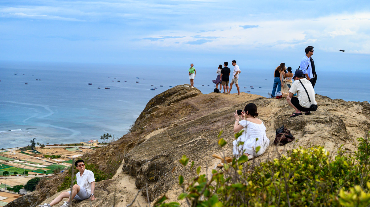 越南中部秘境:李山島(Lý Sơn)深度旅遊攻略!火山岩壁下的隱世之島,突上演海島大逃亡劇情 - 第6張圖 越南中部秘境:李山島(Lý Sơn)深度旅遊攻略!火山岩壁下的隱世之島,突上演海島大逃亡劇情